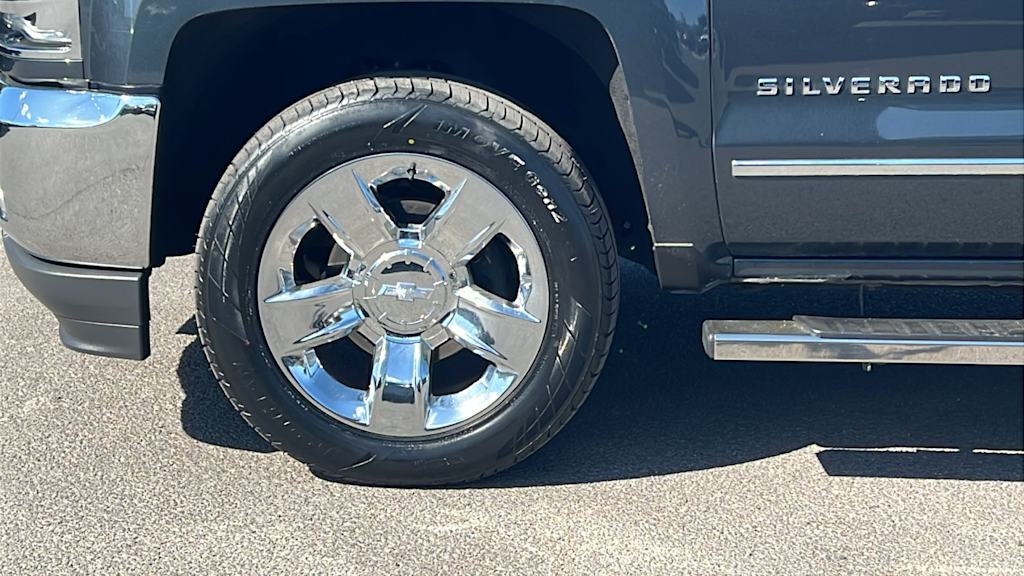 Thumbnail: 2018 Chevrolet Silverado 1500 - 8