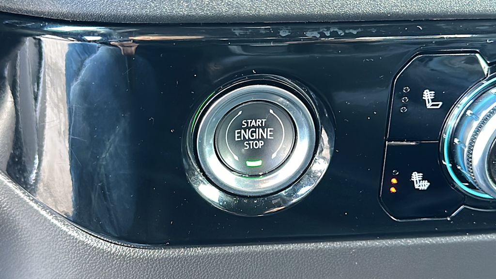 2024 GMC Sierra 1500 SLT 25