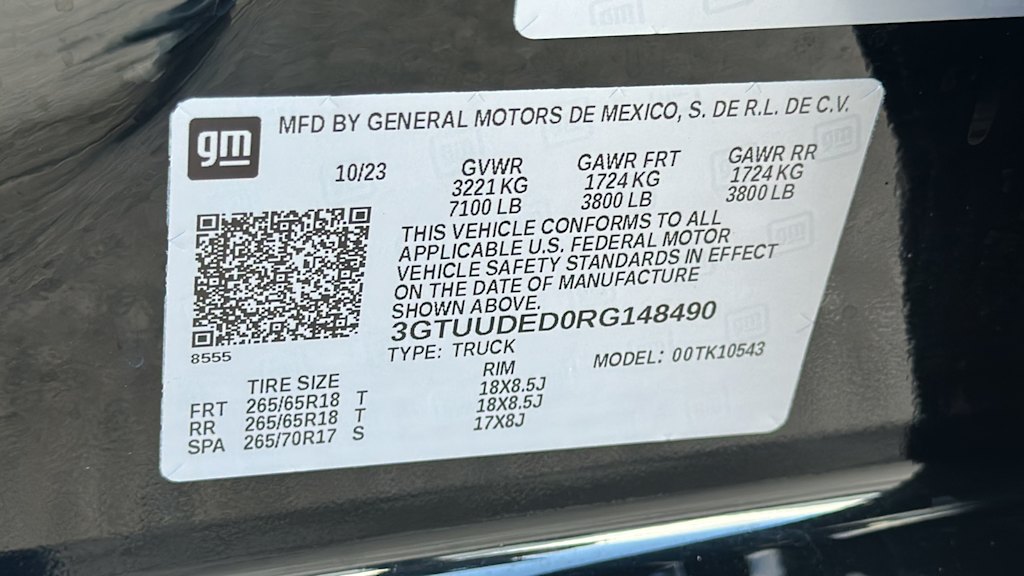 2024 GMC Sierra 1500 SLT 19