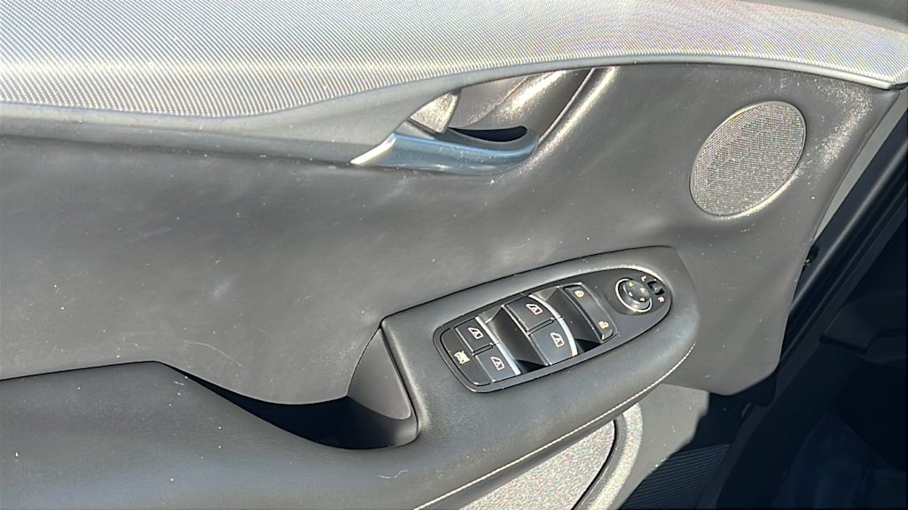 Thumbnail: 2020 INFINITI QX50 - 27