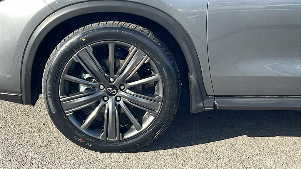 Thumbnail: 2020 INFINITI QX50 - 8