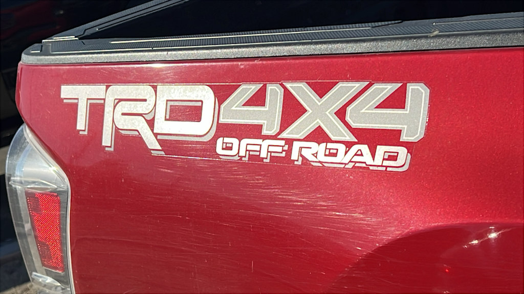 Thumbnail: 2020 Toyota Tacoma - 7