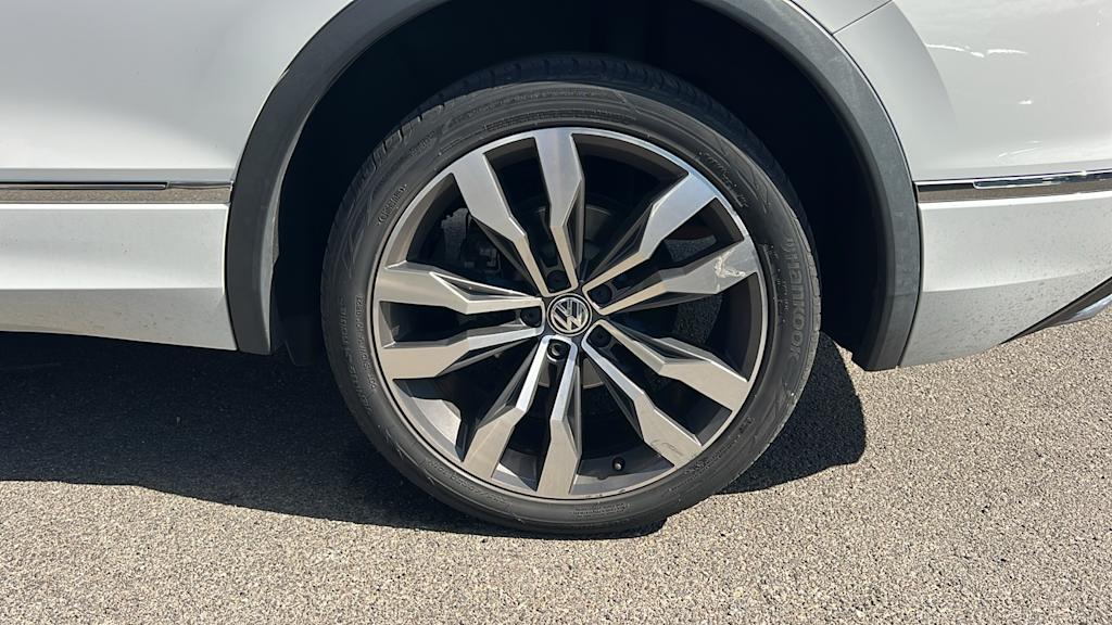 Thumbnail: 2021 Volkswagen Tiguan - 7