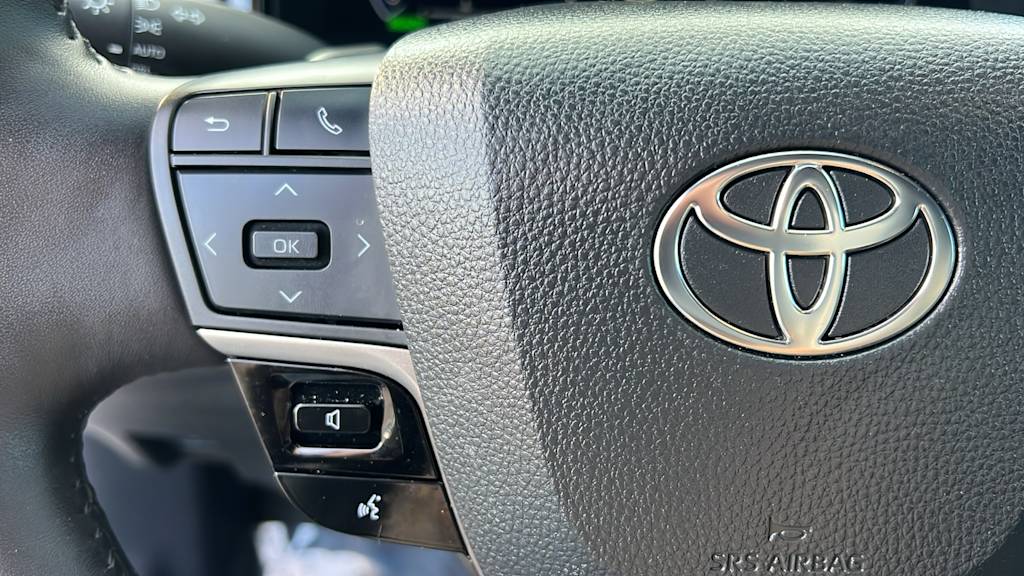 Thumbnail: 2025 Toyota Camry - 26