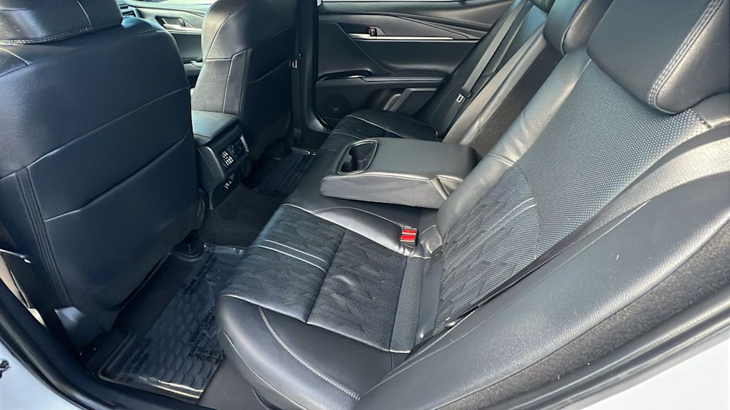 Thumbnail: 2025 Toyota Camry - 12