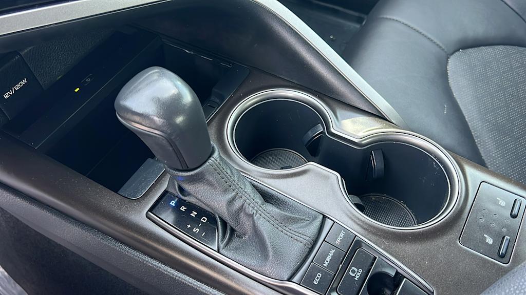 Thumbnail: 2023 Toyota Camry - 15