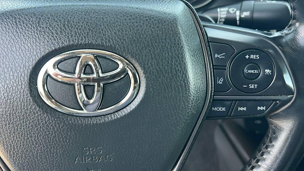 Thumbnail: 2022 Toyota Camry - 27