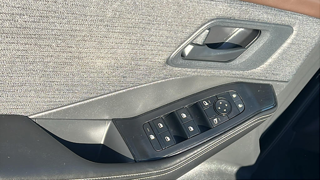 Thumbnail: 2021 Nissan Rogue - 27