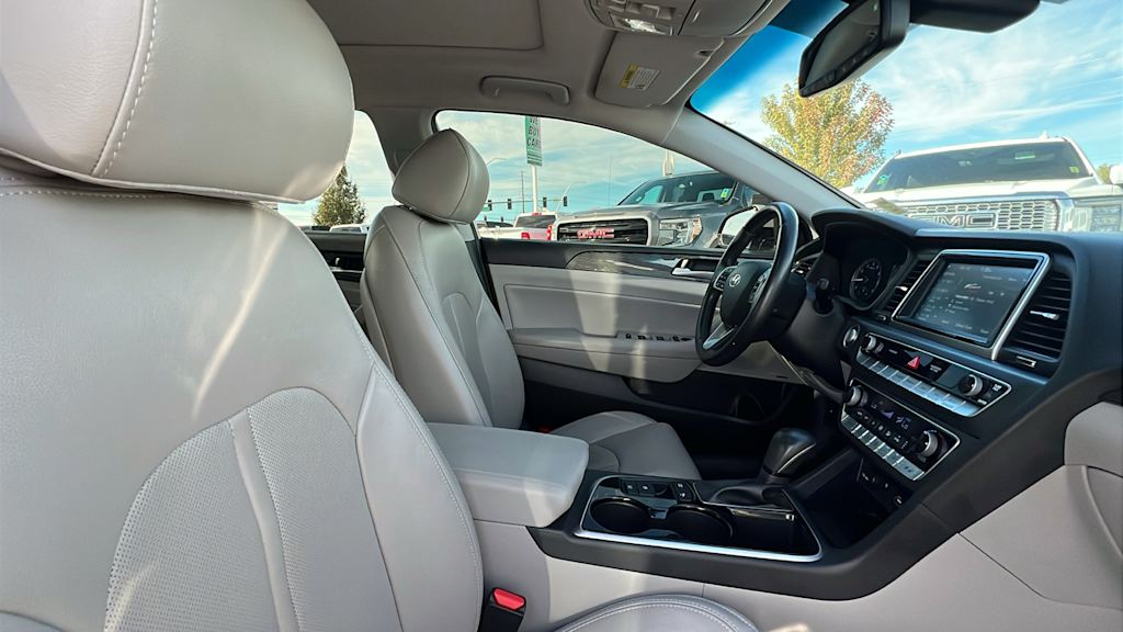 2019 Hyundai Sonata Limited 21