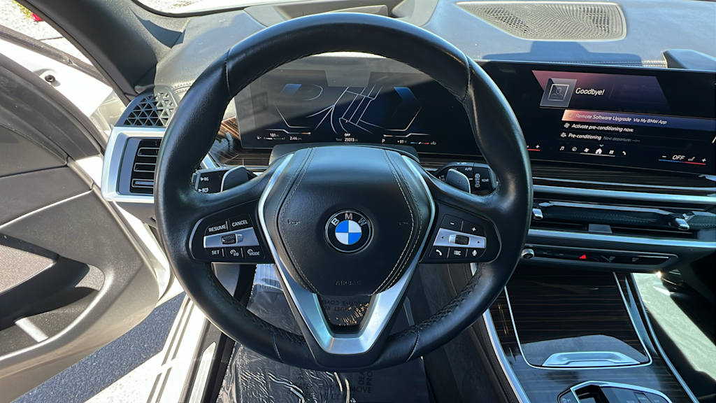 Thumbnail: 2026 BMW X5 - 9