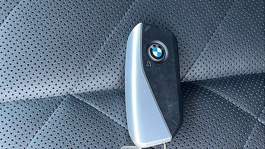 Thumbnail: 2026 BMW X5 - 16