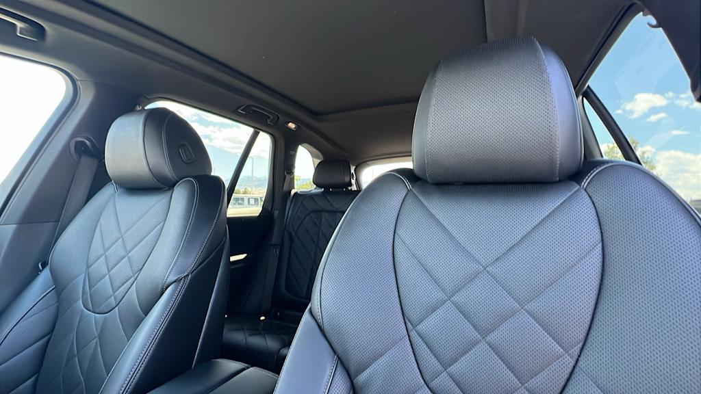 Thumbnail: 2026 BMW X5 - 10