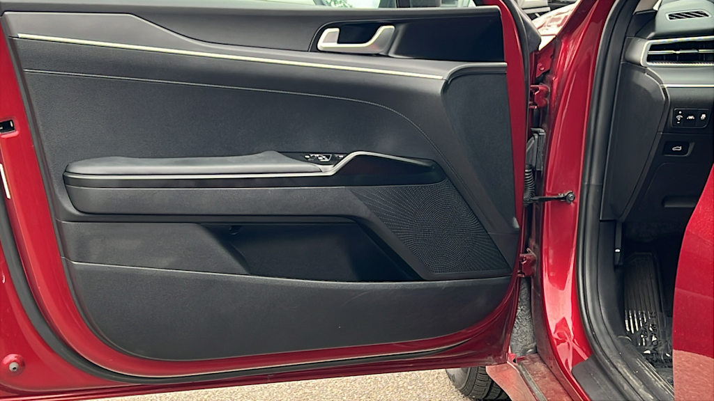 Thumbnail: 2023 Kia K5 - 29