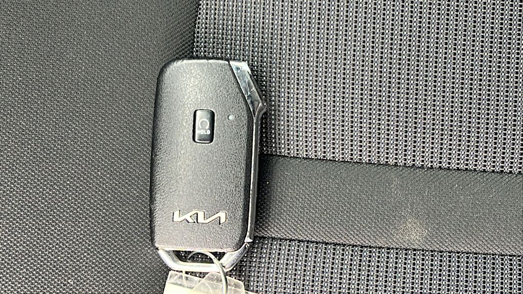 Thumbnail: 2023 Kia K5 - 18