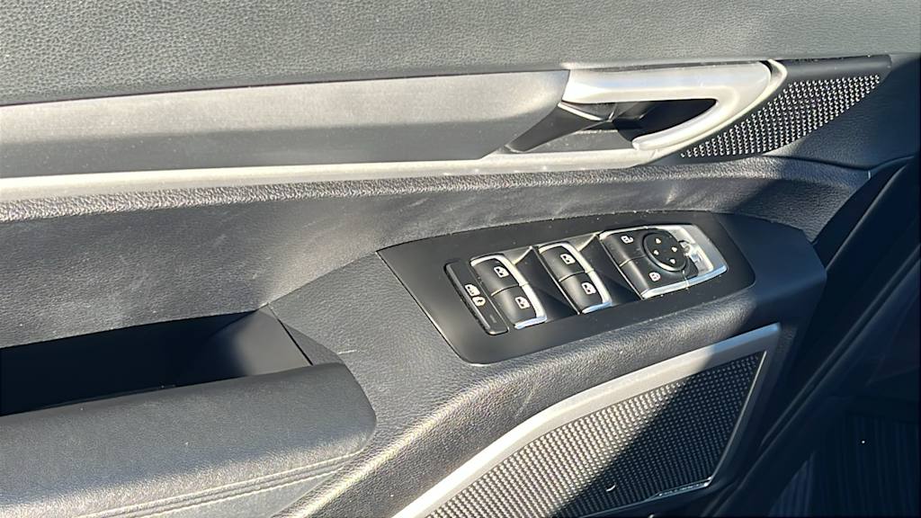 Thumbnail: 2022 Kia Telluride - 27