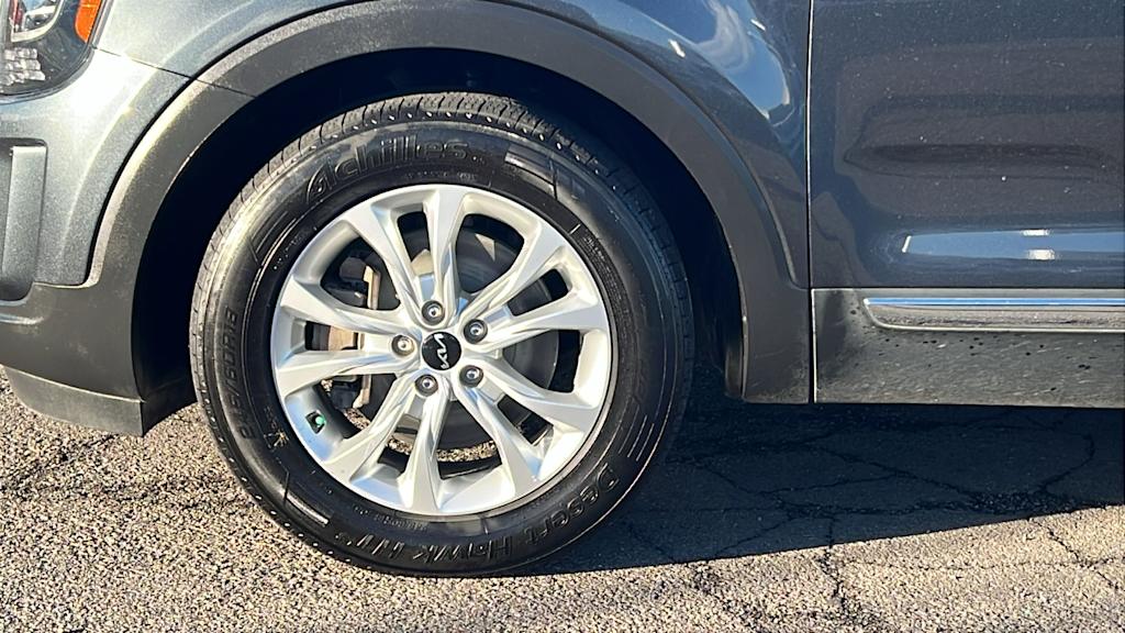 Thumbnail: 2022 Kia Telluride - 8