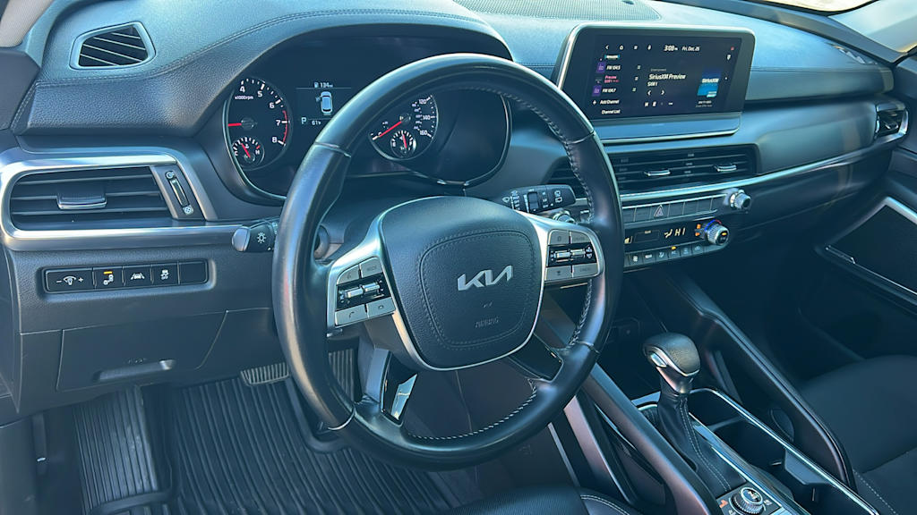 Thumbnail: 2022 Kia Telluride - 2