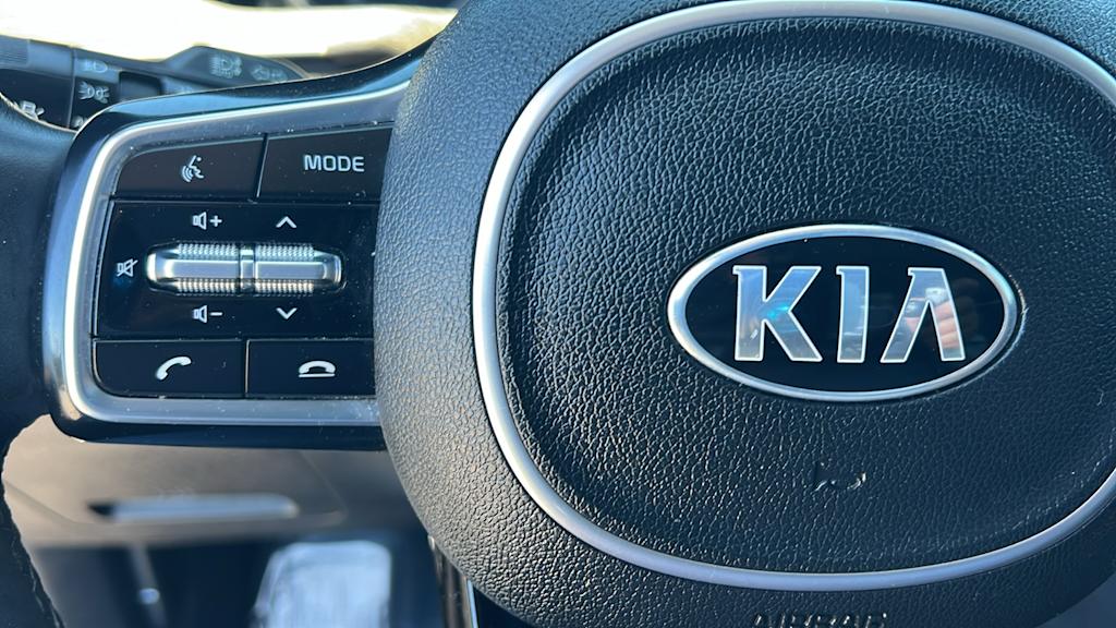 Thumbnail: 2021 Kia Sorento - 25