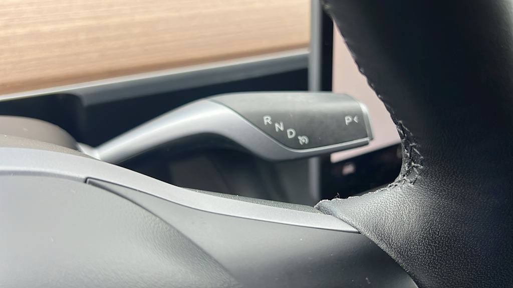 Thumbnail: 2025 Tesla Model Y - 21