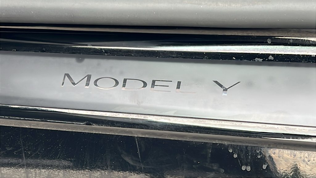 Thumbnail: 2025 Tesla Model Y - 7