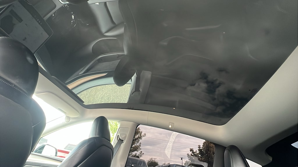 Thumbnail: 2025 Tesla Model Y - 30