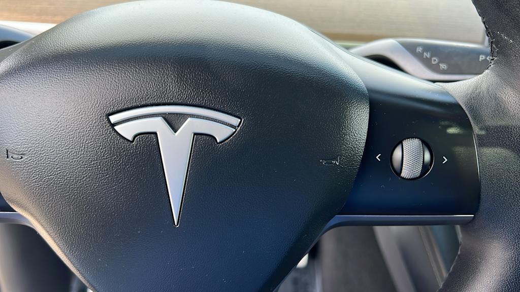 Thumbnail: 2022 Tesla Model Y - 26