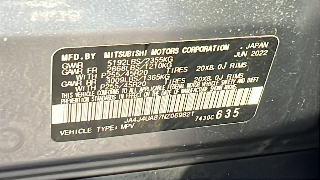 Thumbnail: 2022 Mitsubishi Outlander - 18