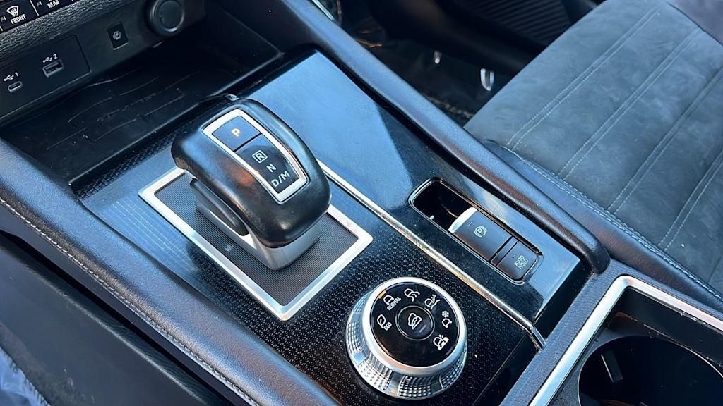 Thumbnail: 2022 Mitsubishi Outlander - 15