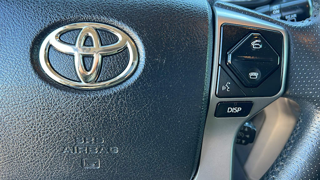 Thumbnail: 2017 Toyota 4Runner - 26