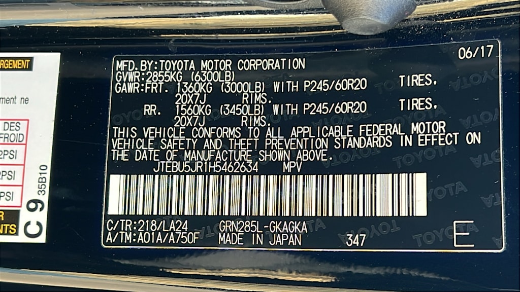 Thumbnail: 2017 Toyota 4Runner - 18