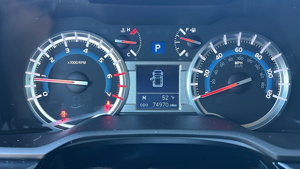 Thumbnail: 2017 Toyota 4Runner - 16