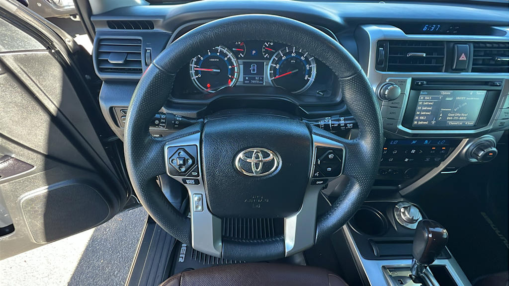 Thumbnail: 2017 Toyota 4Runner - 9