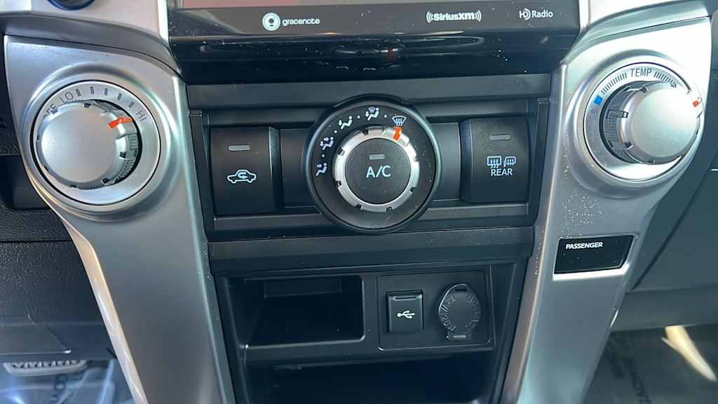 Thumbnail: 2021 Toyota 4Runner - 22