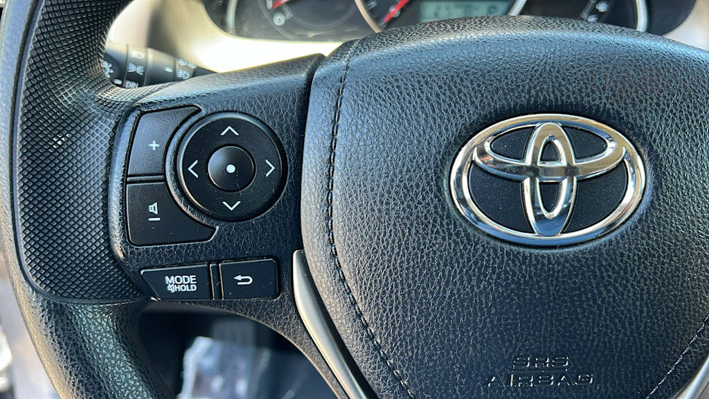 Thumbnail: 2013 Toyota RAV4 - 25