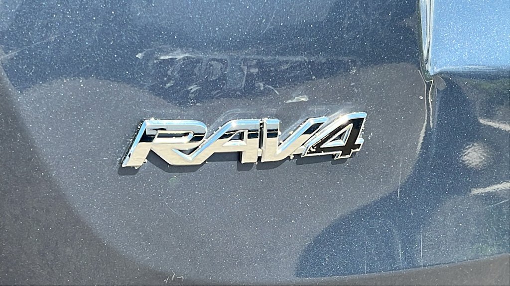 Thumbnail: 2013 Toyota RAV4 - 7