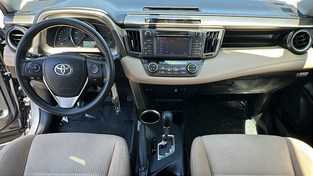 Thumbnail: 2013 Toyota RAV4 - 13