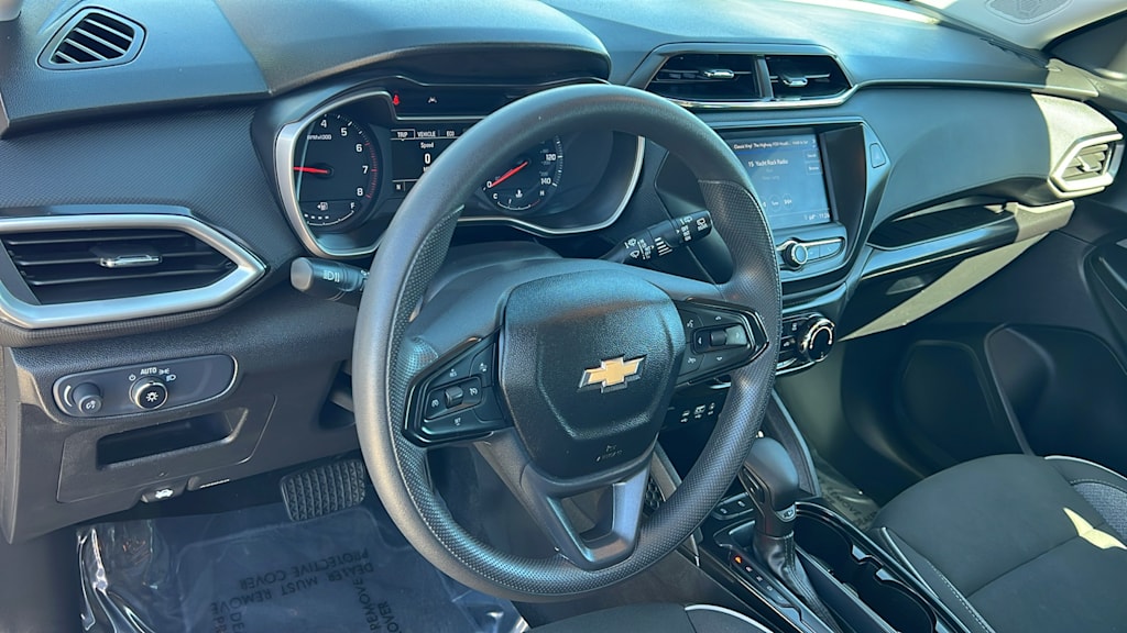 Thumbnail: 2022 Chevrolet TrailBlazer - 2