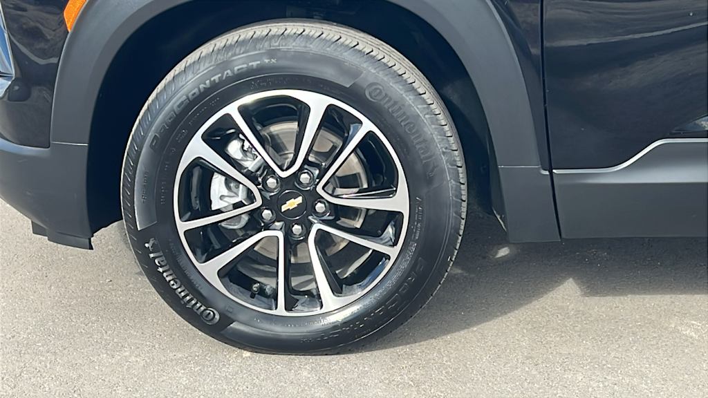 Thumbnail: 2025 Chevrolet TrailBlazer - 8