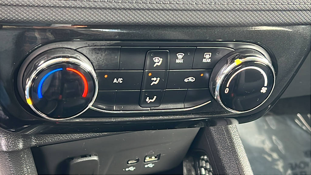 Thumbnail: 2025 Chevrolet TrailBlazer - 22