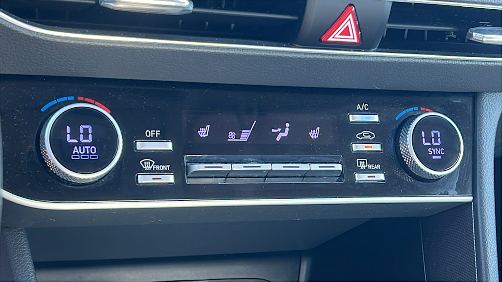 Thumbnail: 2023 Hyundai Sonata - 23