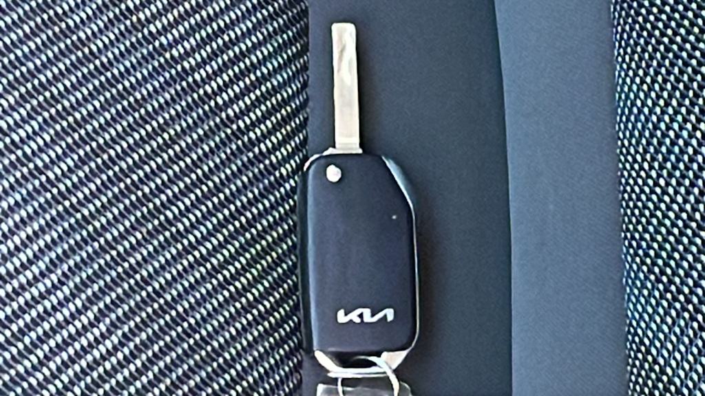 Thumbnail: 2023 Kia Seltos - 18