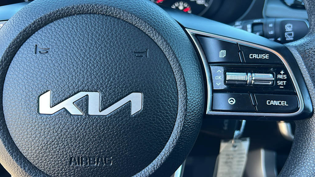 Thumbnail: 2023 Kia Seltos - 27