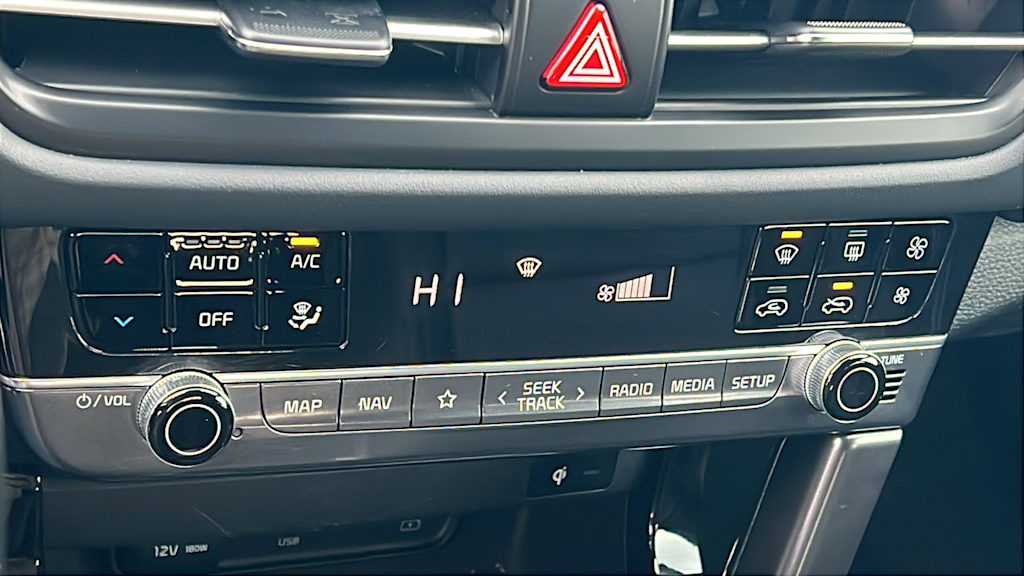 Thumbnail: 2024 Kia Seltos - 22