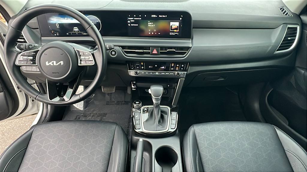 Thumbnail: 2024 Kia Seltos - 13