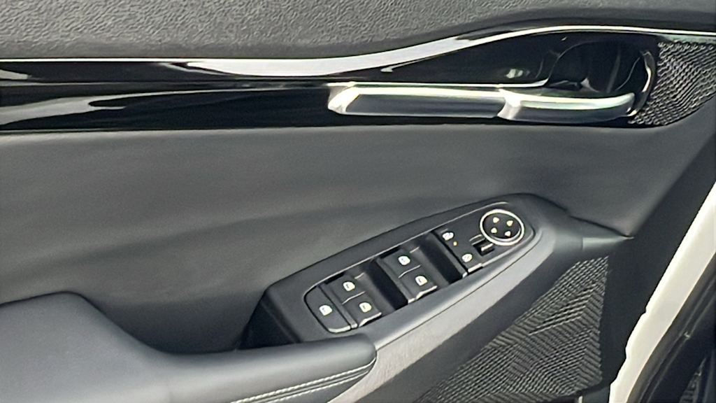 Thumbnail: 2024 Kia Seltos - 28