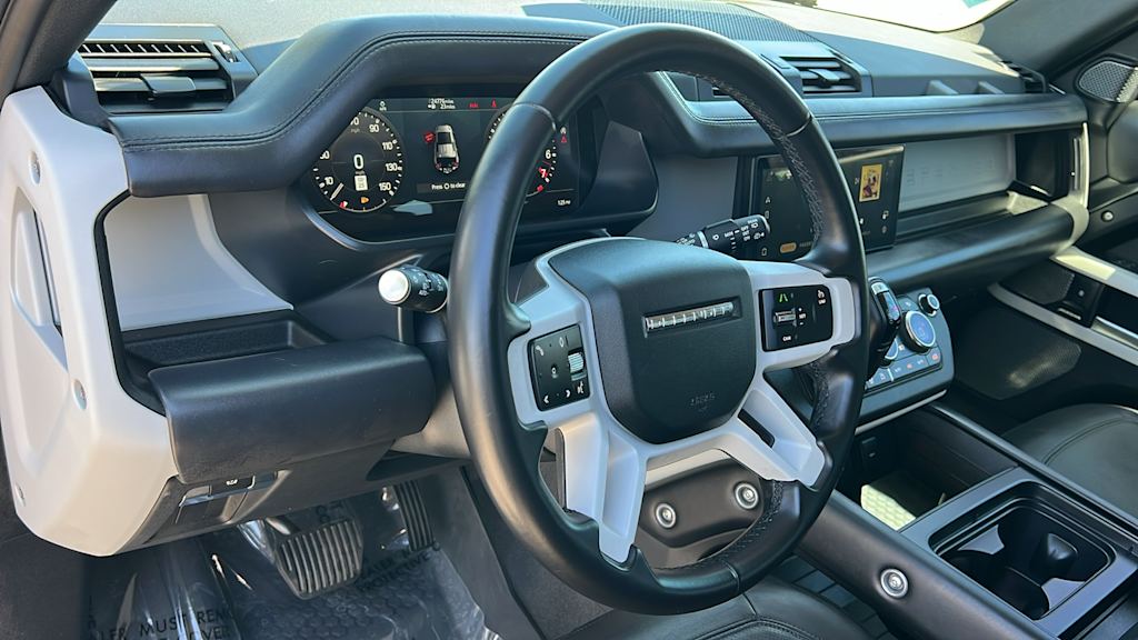 Thumbnail: 2023 Land Rover Defender - 2