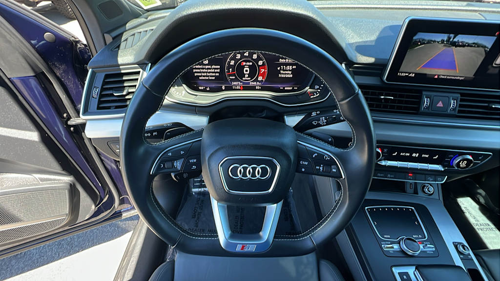 Thumbnail: 2018 Audi SQ5 - 9
