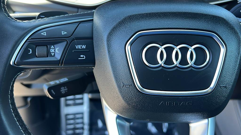 Thumbnail: 2018 Audi SQ5 - 26
