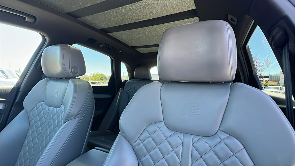 Thumbnail: 2018 Audi SQ5 - 10