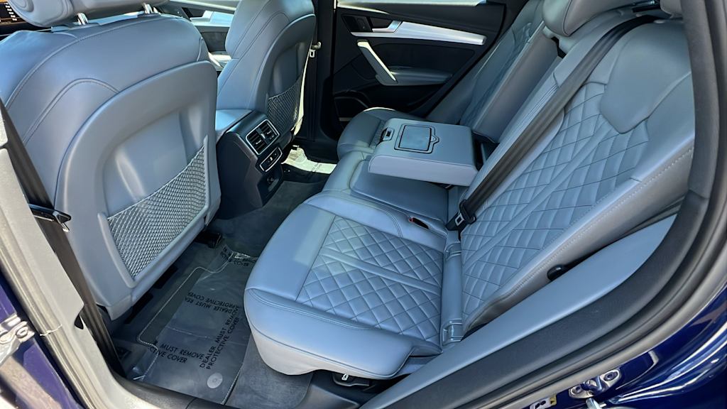 Thumbnail: 2018 Audi SQ5 - 12